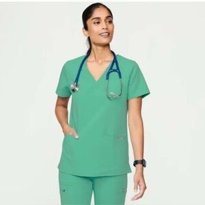 FIGS SURGICAL GREEN TOP SIZE XXS
